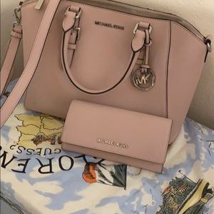 Michael Kors Purse with matching wallet